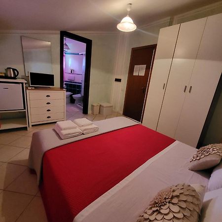 SantʼAnna Arresi B&B Il Girasole المظهر الخارجي الصورة