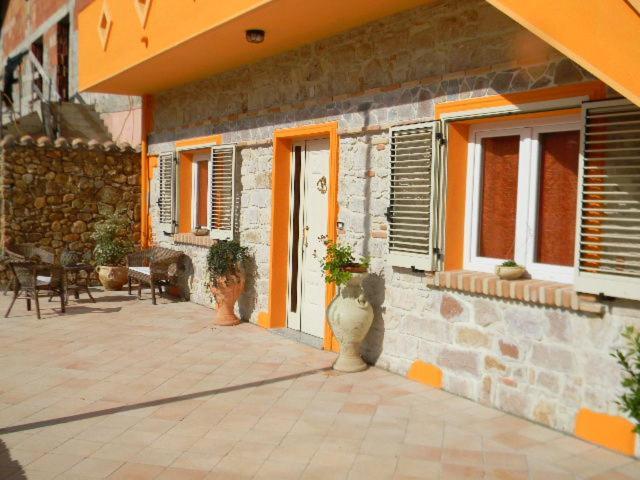 SantʼAnna Arresi B&B Il Girasole المظهر الخارجي الصورة