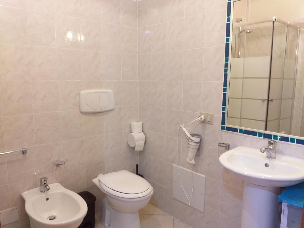 SantʼAnna Arresi B&B Il Girasole المظهر الخارجي الصورة