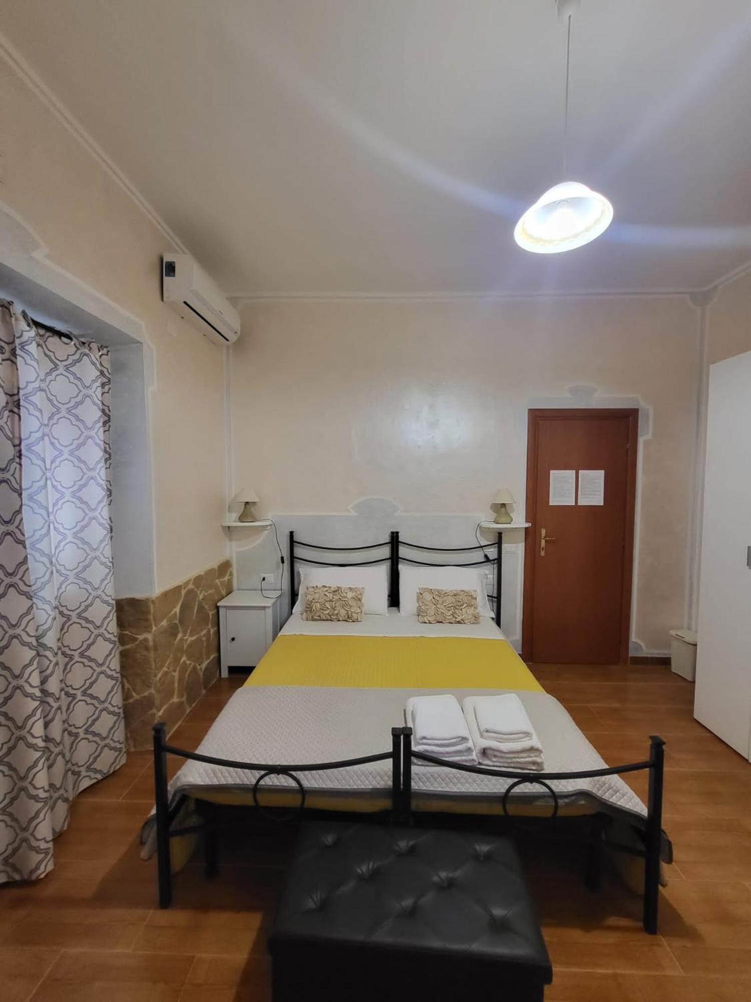 SantʼAnna Arresi B&B Il Girasole المظهر الخارجي الصورة