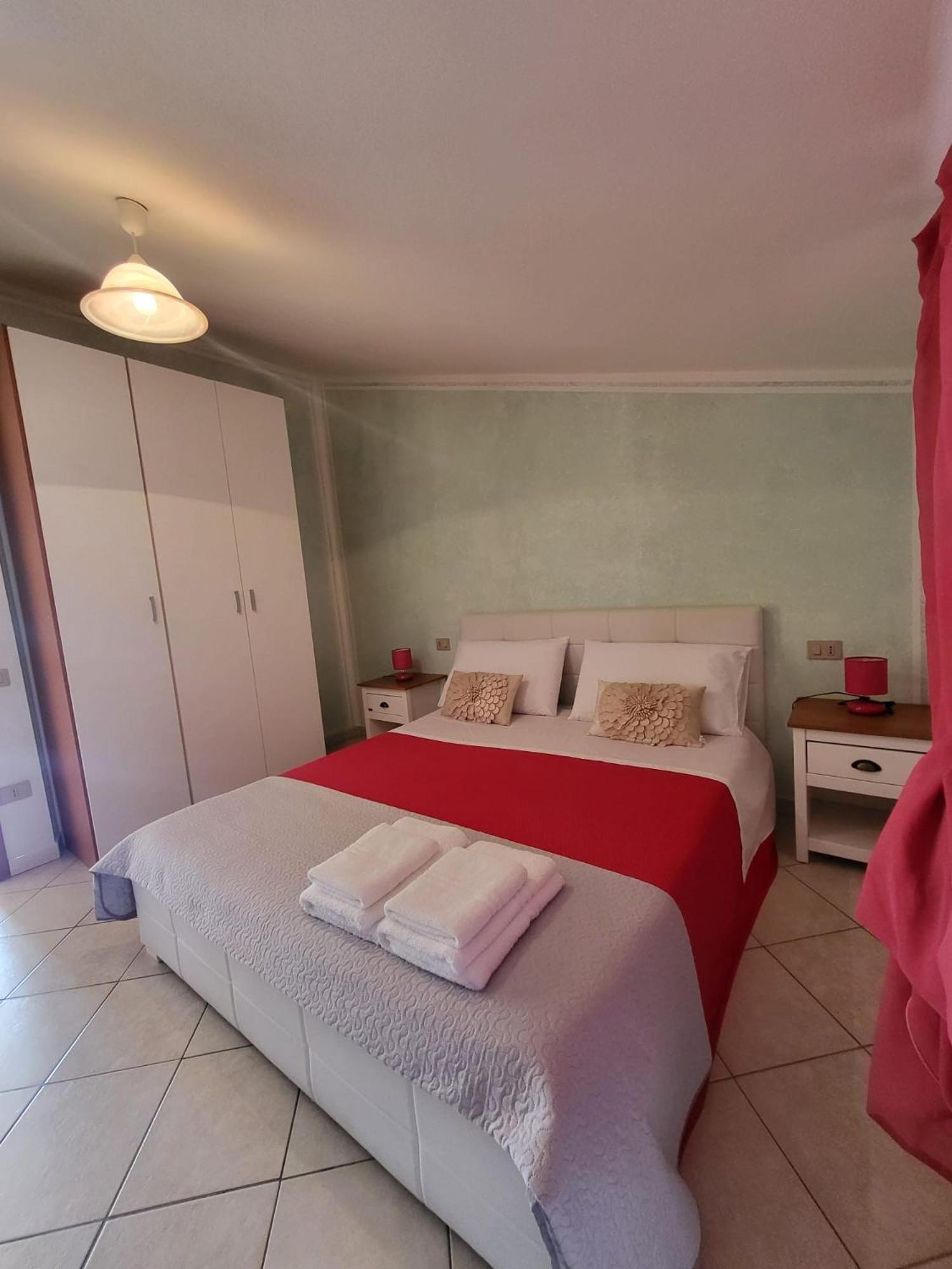 SantʼAnna Arresi B&B Il Girasole المظهر الخارجي الصورة