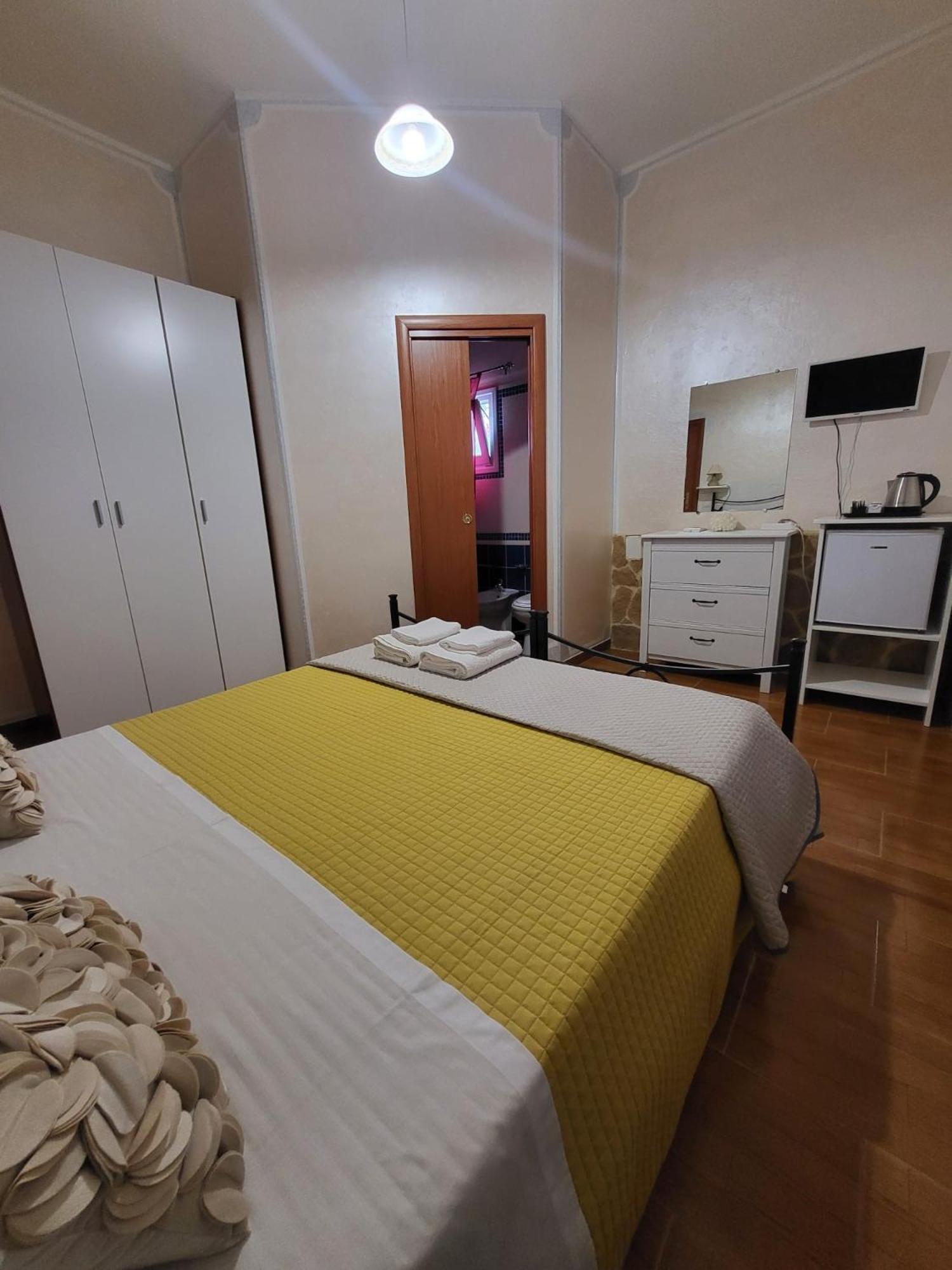 SantʼAnna Arresi B&B Il Girasole المظهر الخارجي الصورة